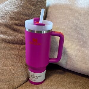 Stanley Magenta Quencher H2.0 Tumbler